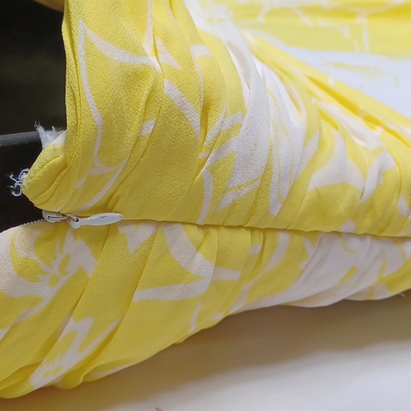 Banana Republic Silk Yellow & white Strapless Dress size 8 - Picture 5 of 7